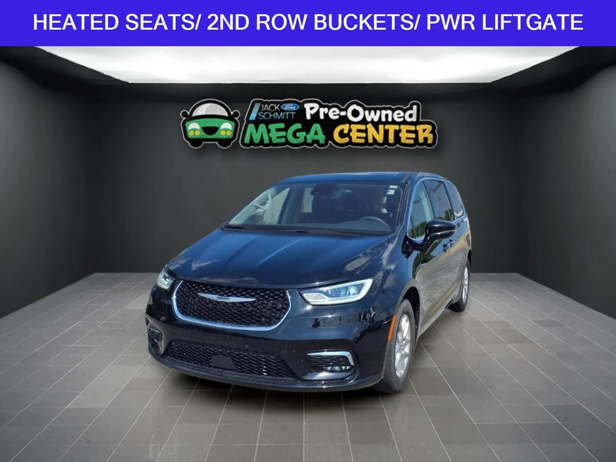 2024 Chrysler Pacifica