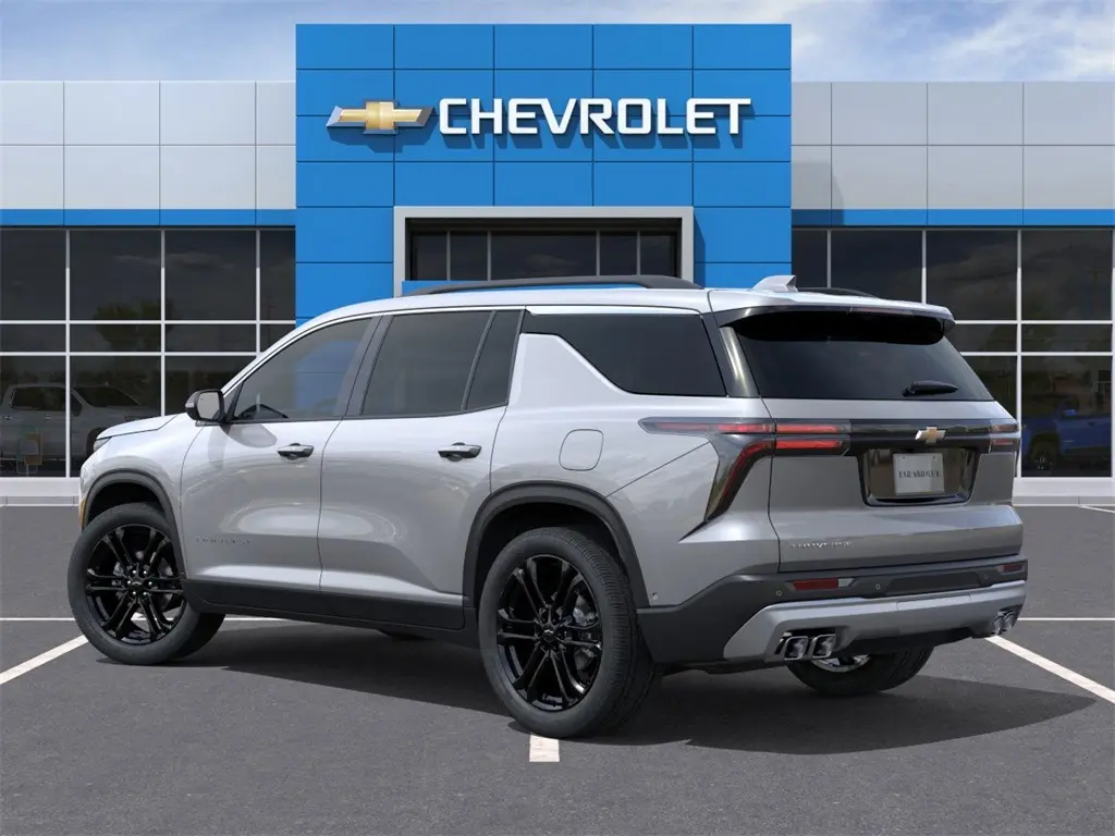 2026 Chevrolet Traverse 1LT photo 3