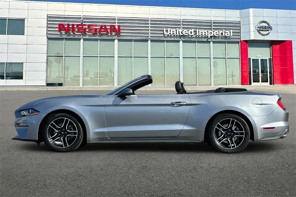 2023 Ford Mustang EcoBoost Premium photo 7
