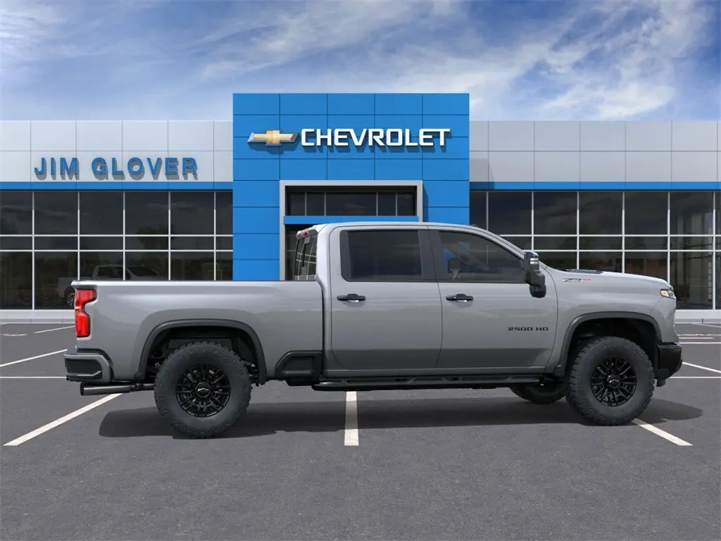 2026 Chevrolet Silverado 2500HD ZR2 photo 5