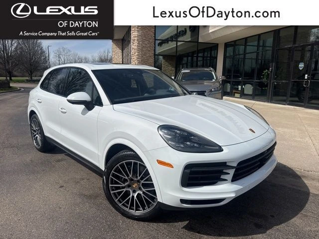 2023 Porsche Cayenne Base
