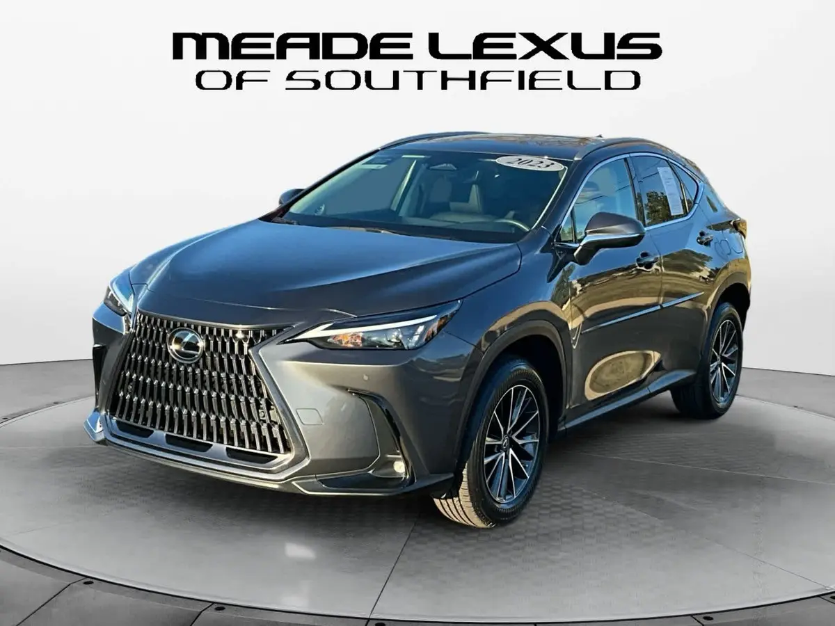 2023 Lexus NX 350's photo