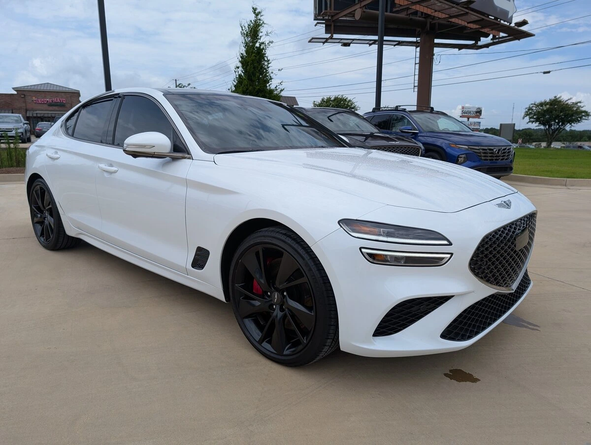 2023 Genesis G70 3.3T Standard AWD's photo