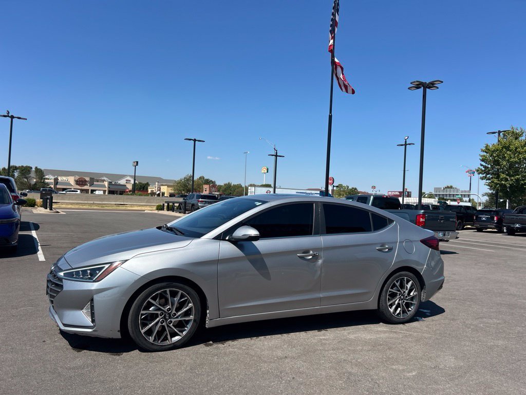 2020 Hyundai Elantra Limited