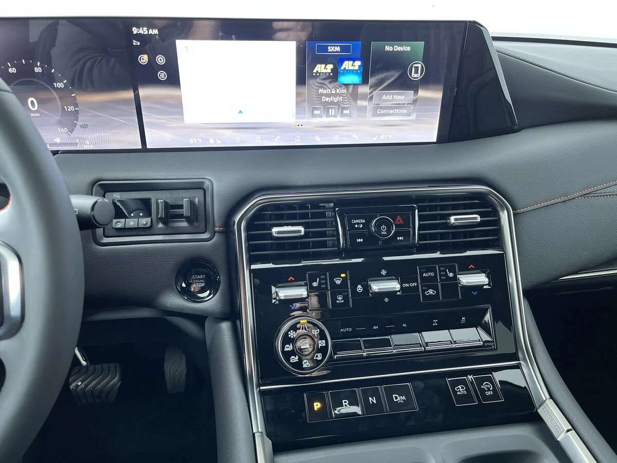 2026 Nissan Armada PRO-4X - Photo 18