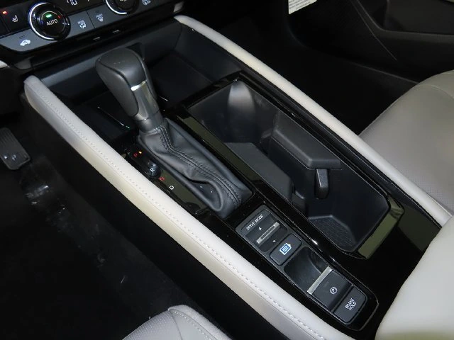 2026 Honda Accord Hybrid Touring - Photo 18
