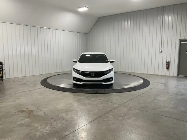 Used 2021 Honda Civic Sport with VIN 2HGFC2F87MH520497 for sale in Roanoke, IN