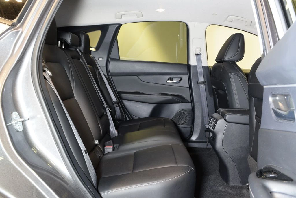 2025 Nissan Murano SV - Photo 29