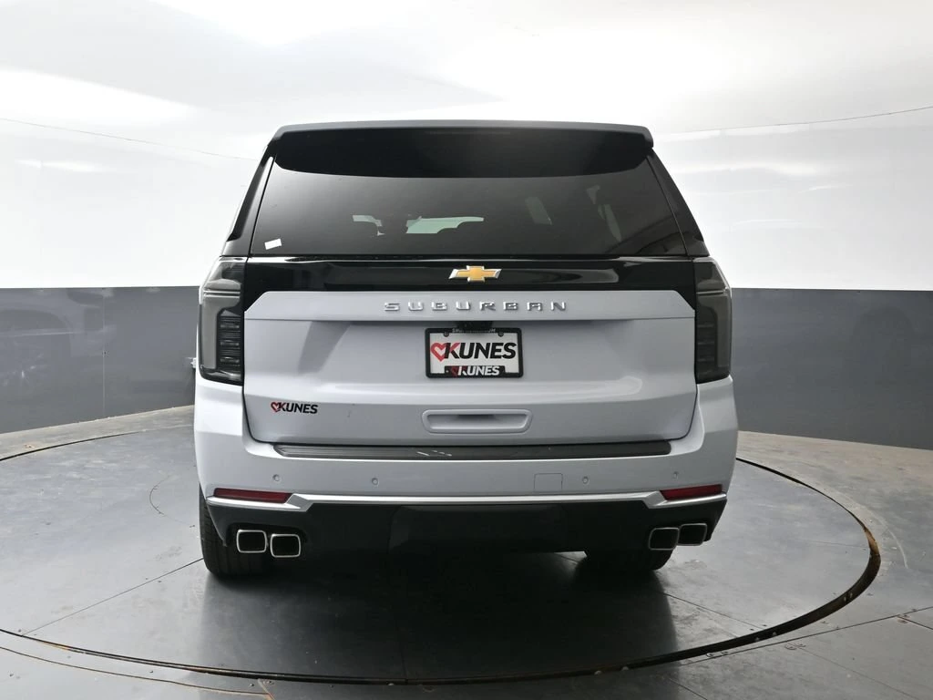 2026 Chevrolet Suburban High Country - Photo 9
