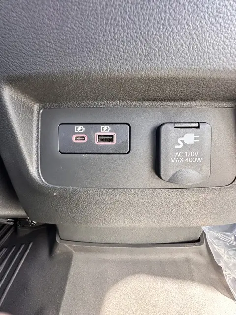 2026 Nissan Frontier PRO-4X photo 31