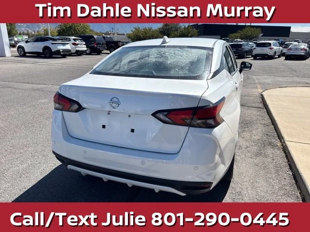 2022 Nissan Versa Sedan SV - Photo 12