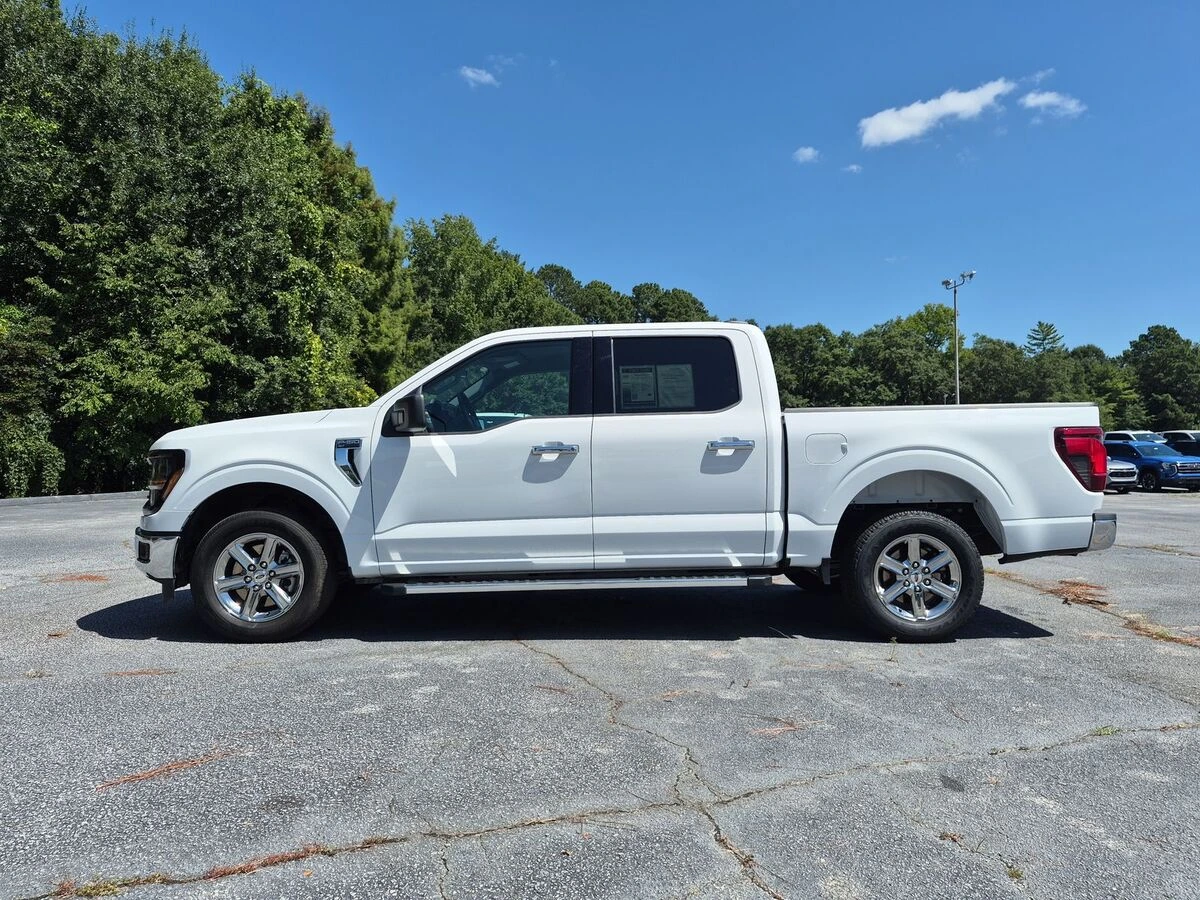 2025 Ford F-150 XLT - Photo 6