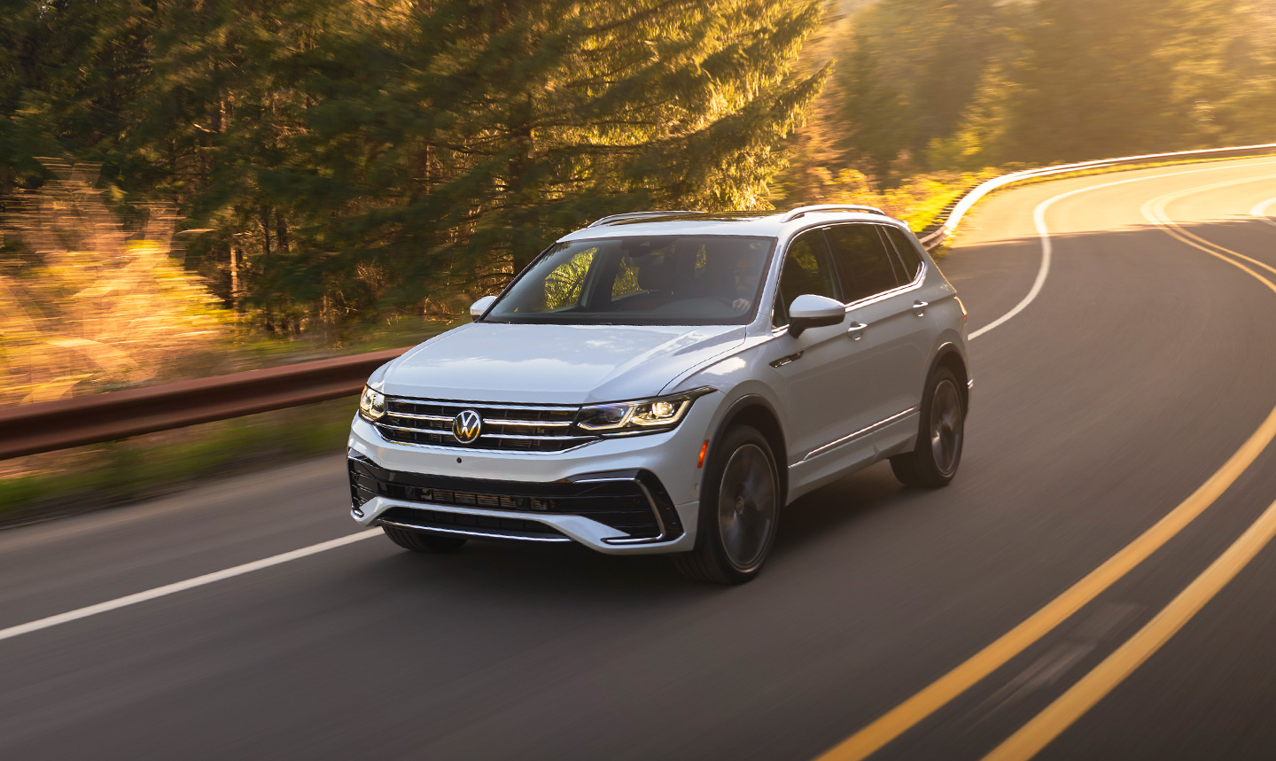 2023 Volkswagen Tiguan Towing & Performance Features