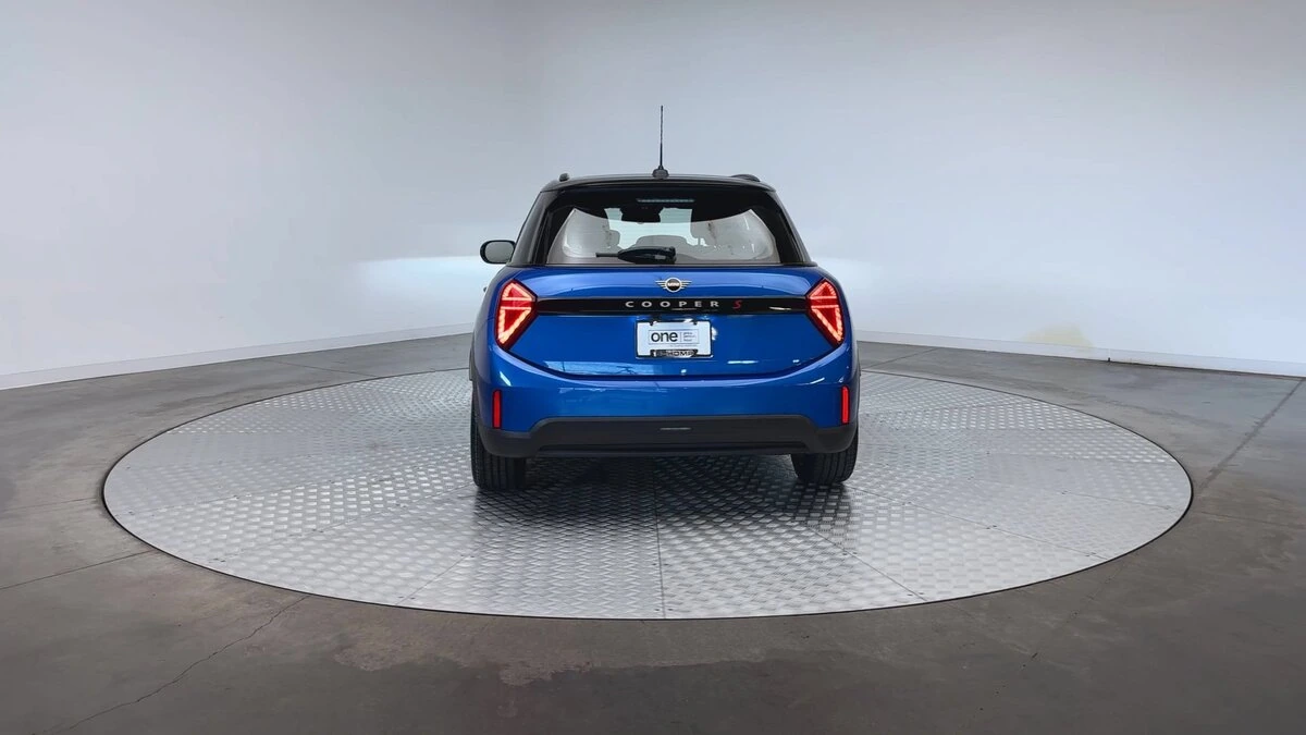2026 MINI Hardtop 4 Door S - Photo 7