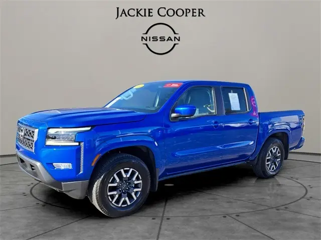 2024 Nissan Frontier SL's photo