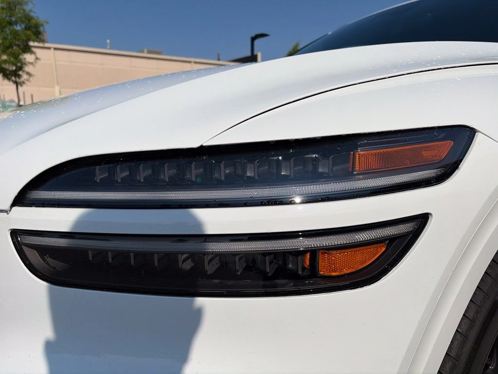 2026 GENESIS GV70 Sport Prestige - Photo 11