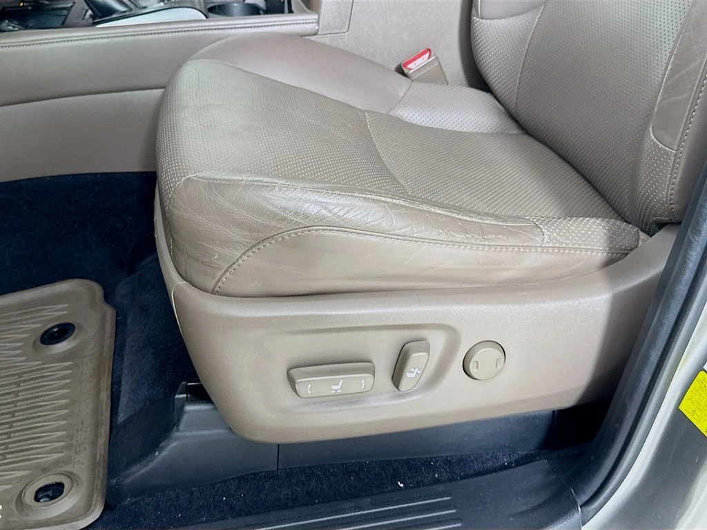 2020 Lexus GX LUXURY - Photo 24