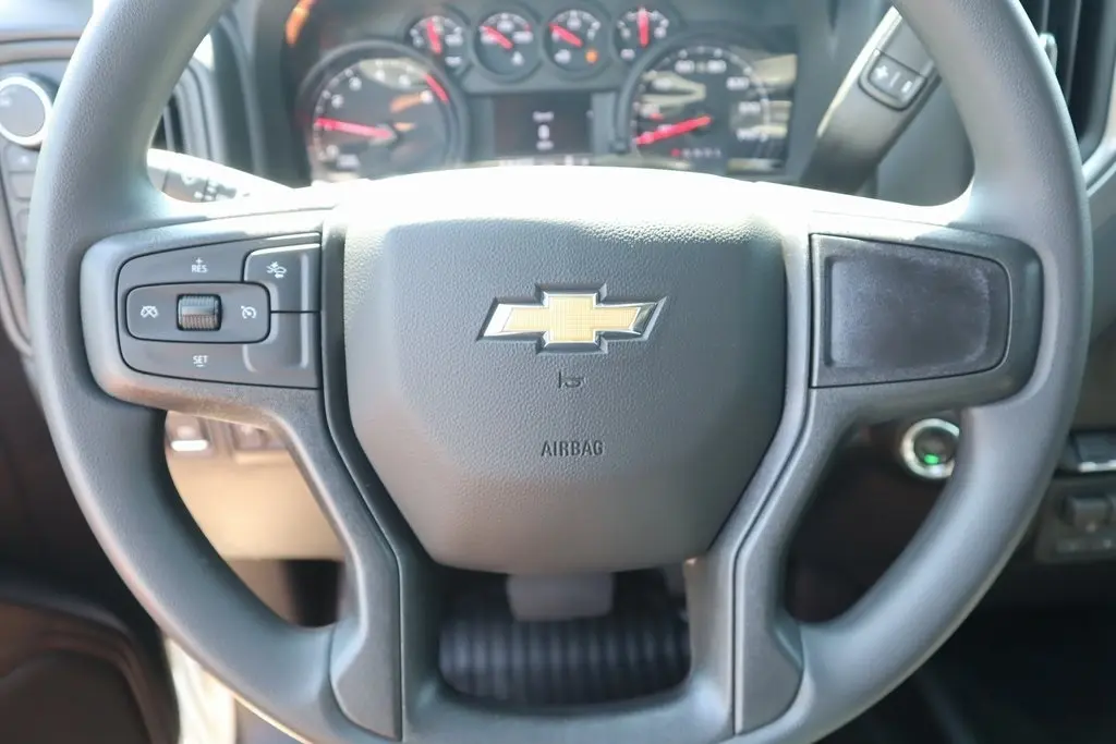 2026 Chevrolet Silverado 2500HD Work Truck photo 2