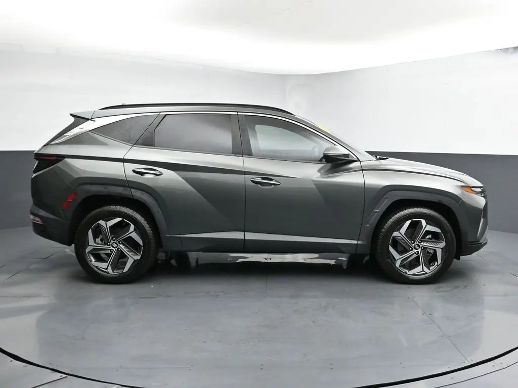 2022 Hyundai Tucson SEL photo 9