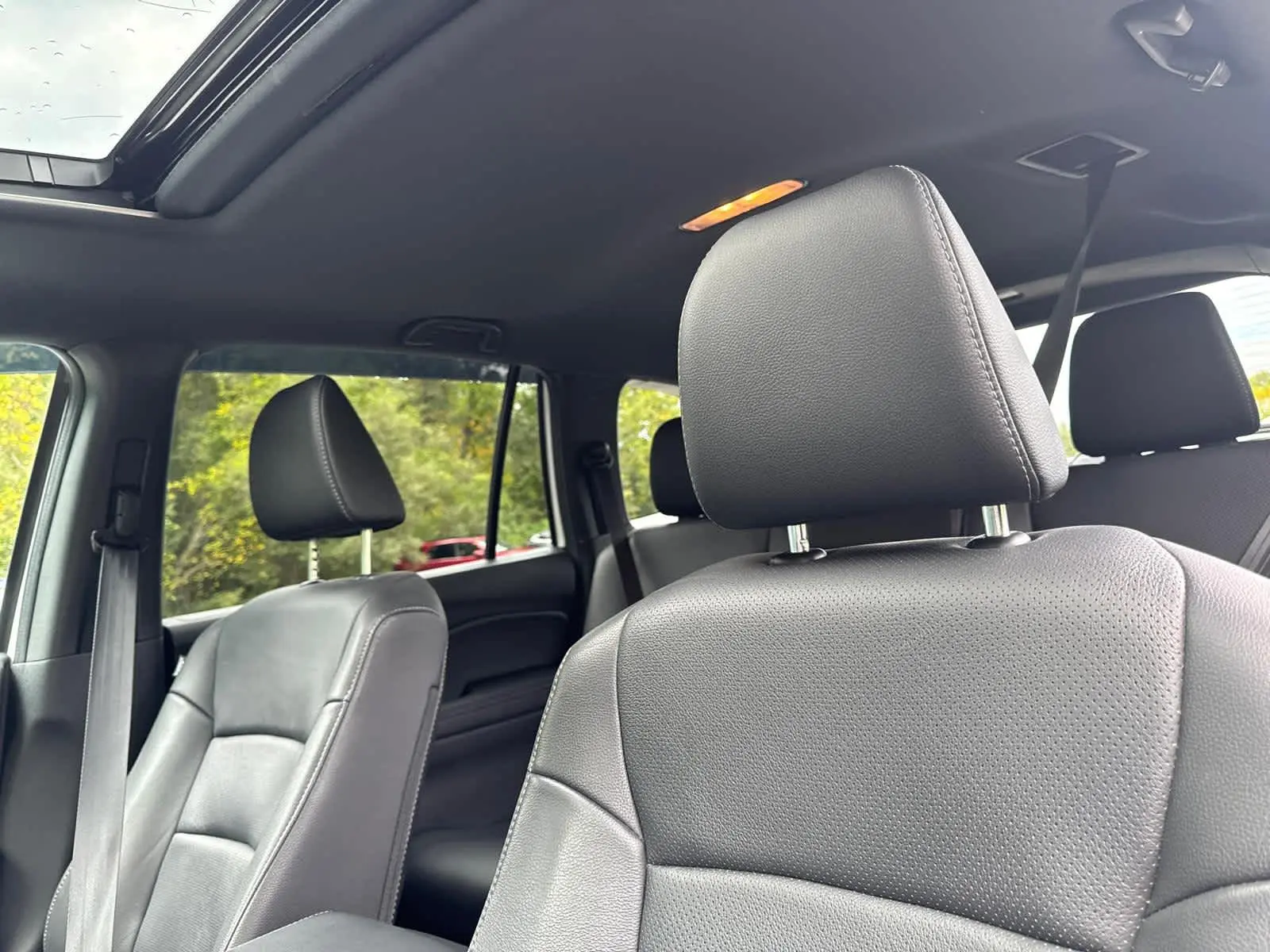 2024 Honda Passport EX-L photo 14