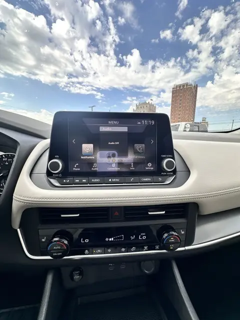 2026 Nissan Rogue SV photo 5