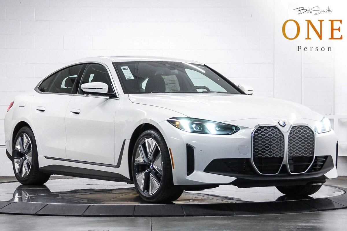 2026 BMW i4 eDrive40 Gran Coupe's photo
