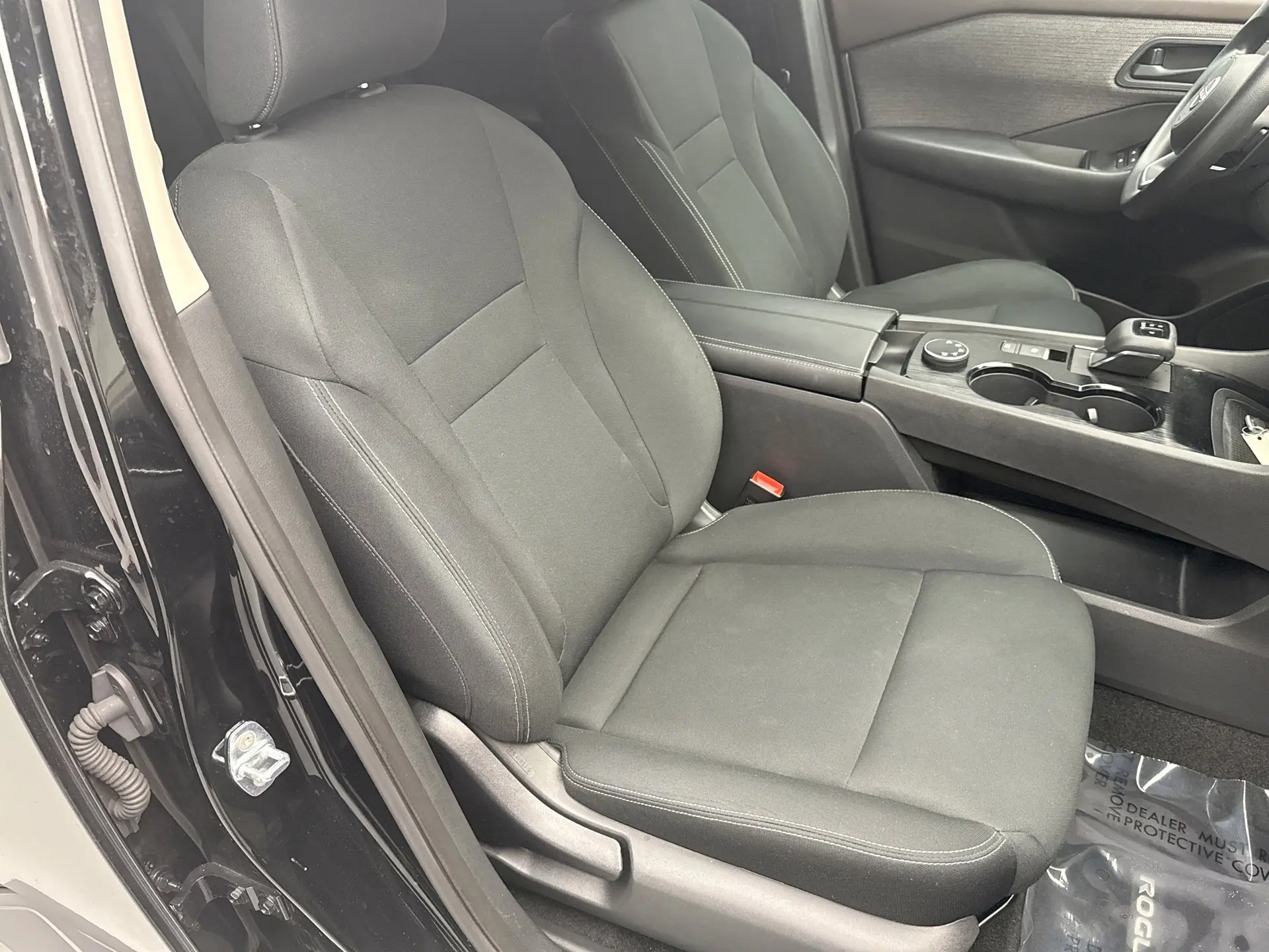 2023 Nissan Rogue S photo 15