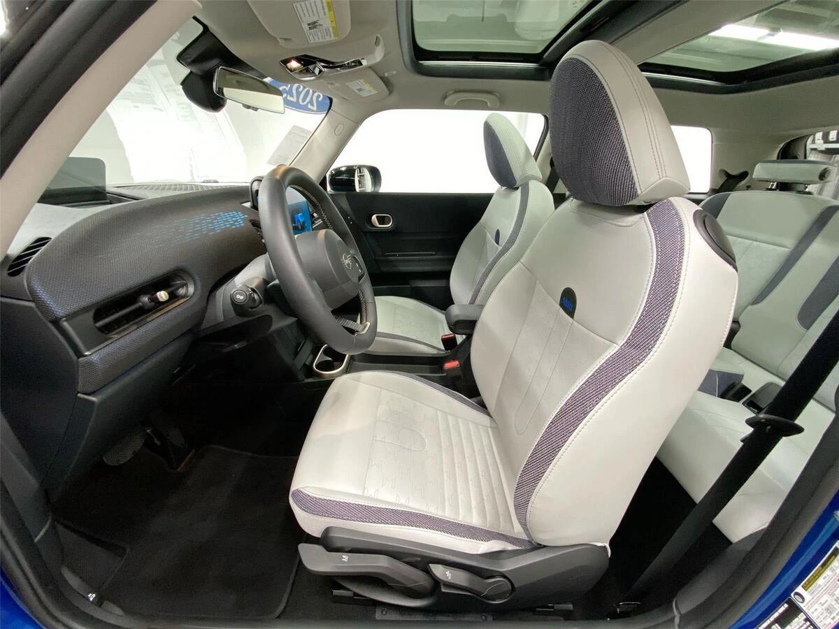 2025 MINI Hardtop 2 Door S - Photo 17
