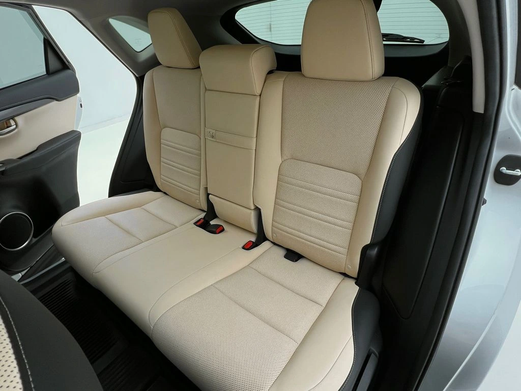 2019 Lexus NX 300 - Photo 15