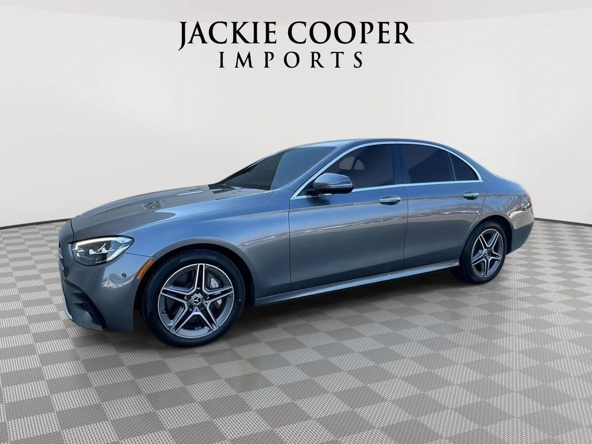 2023 Mercedes-Benz E-Class E350 4MATIC's photo
