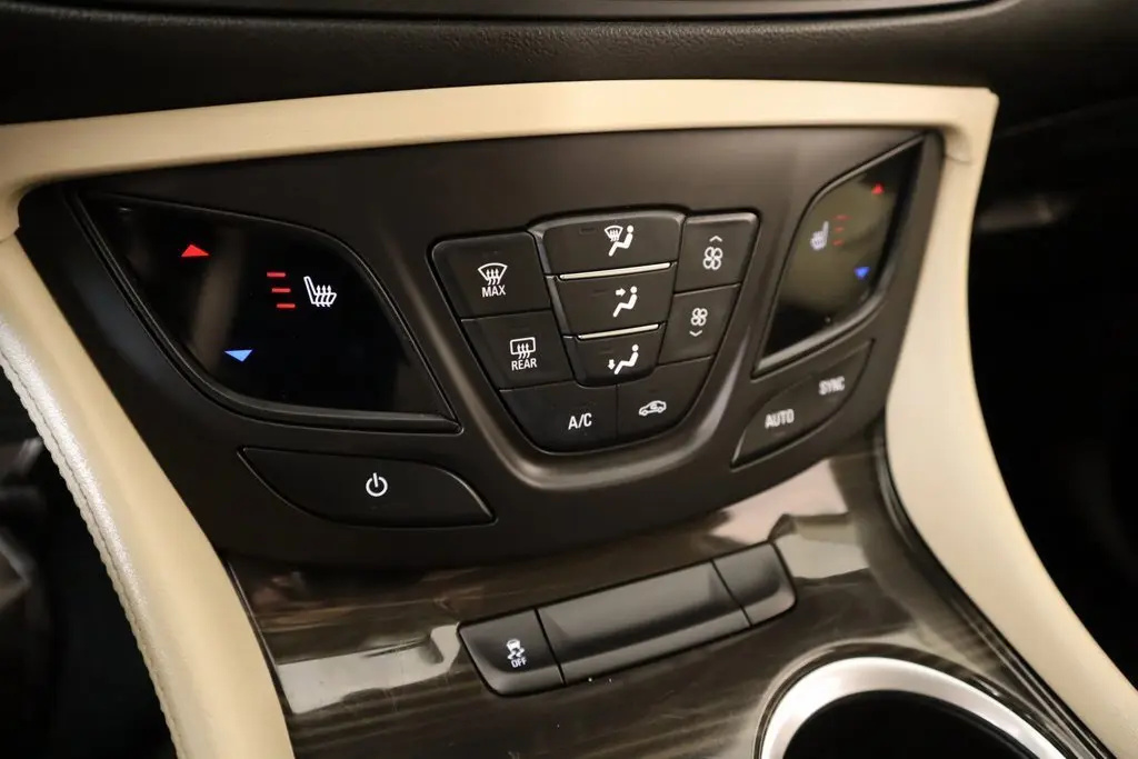 2020 Buick Envision Preferred photo 7