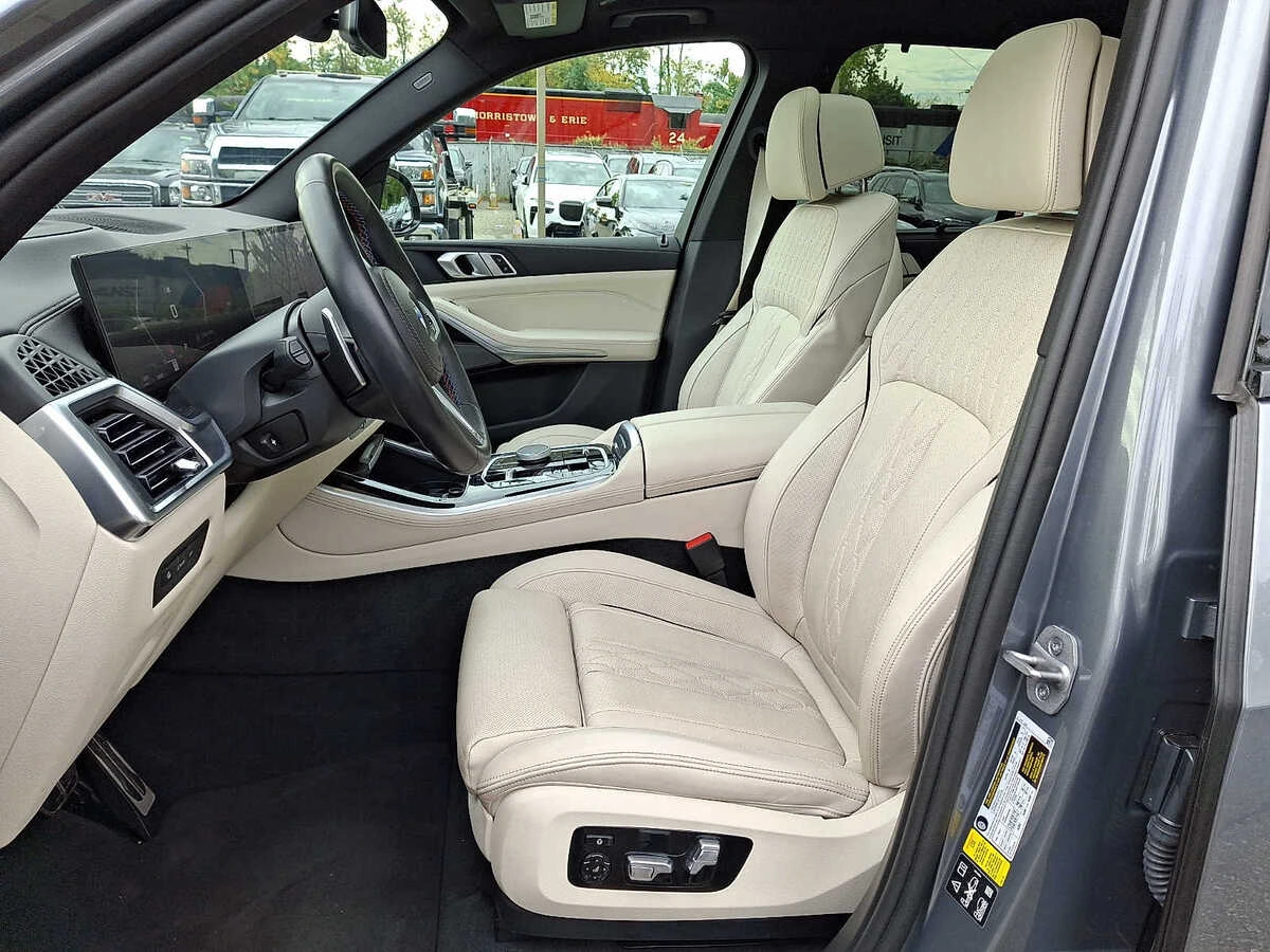 2024 BMW X5 M60i - Photo 10
