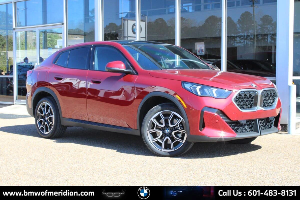 2025 BMW X2 28i