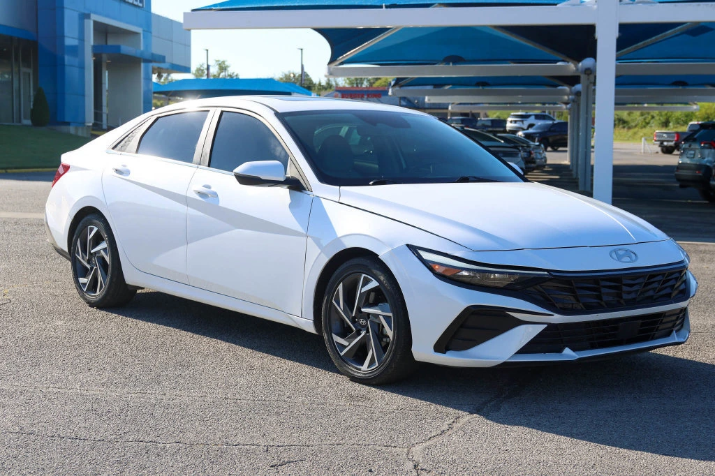 2025 Hyundai Elantra