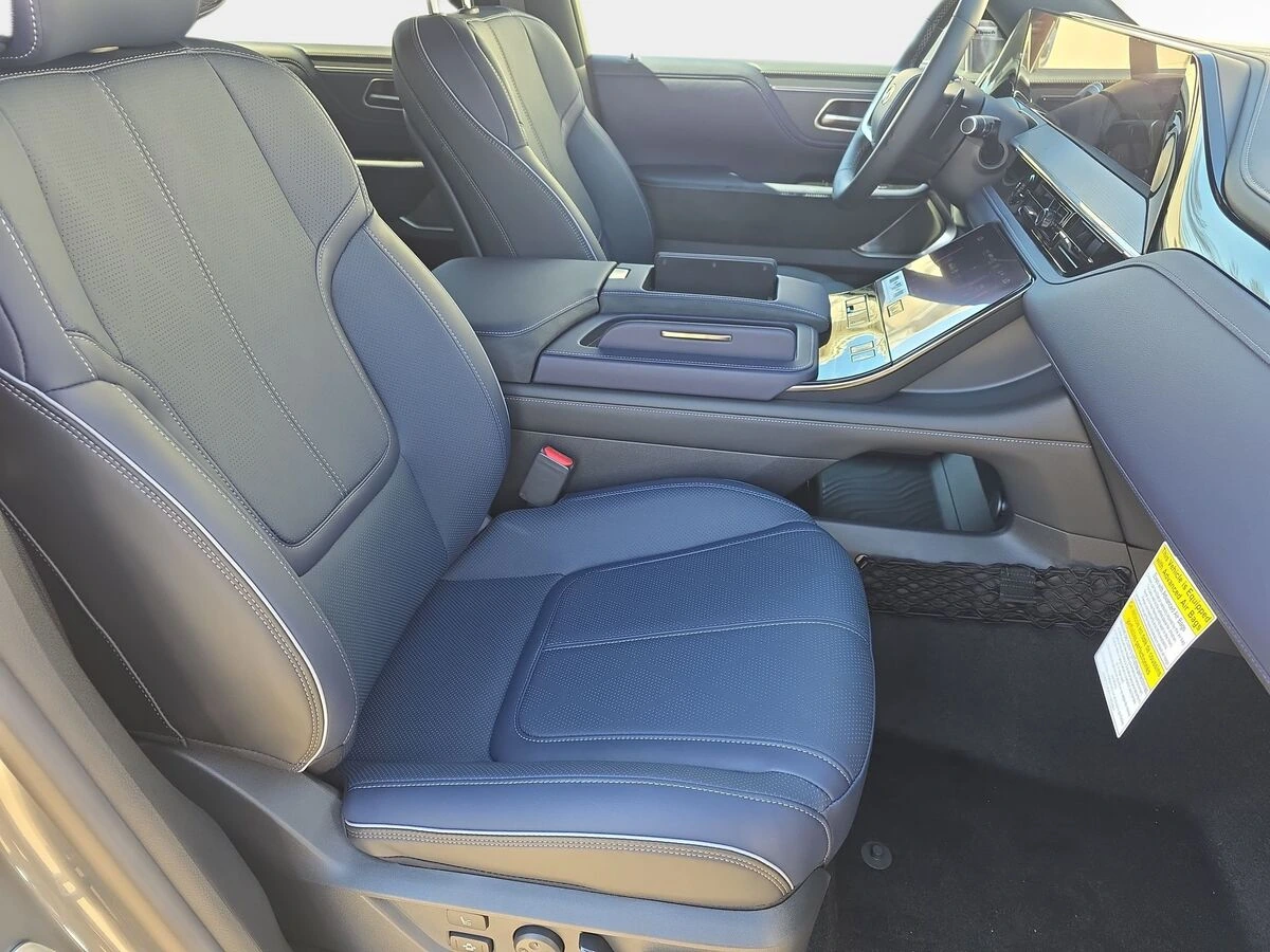 2026 INFINITI QX80 Sport - Photo 10