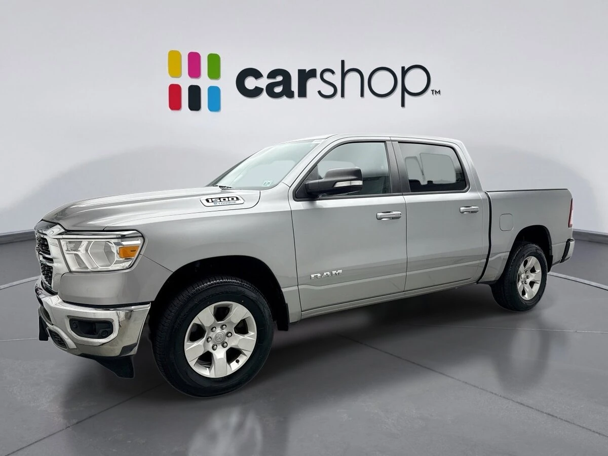 2022 RAM 1500 Big Horn/Lone Star 4x4 Crew Cab 5'7's photo