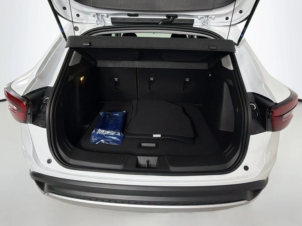 2026 Chevrolet Trax LT - Photo 23
