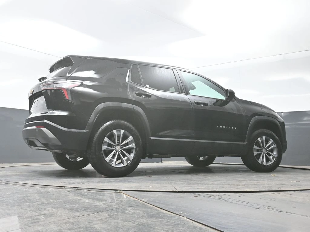 2025 Chevrolet Equinox LT - Photo 21