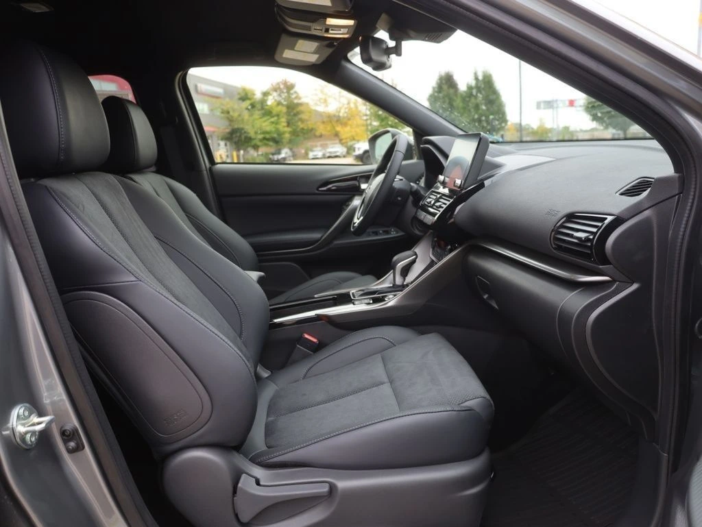 2026 Mitsubishi Eclipse Cross Black Edition - Photo 14