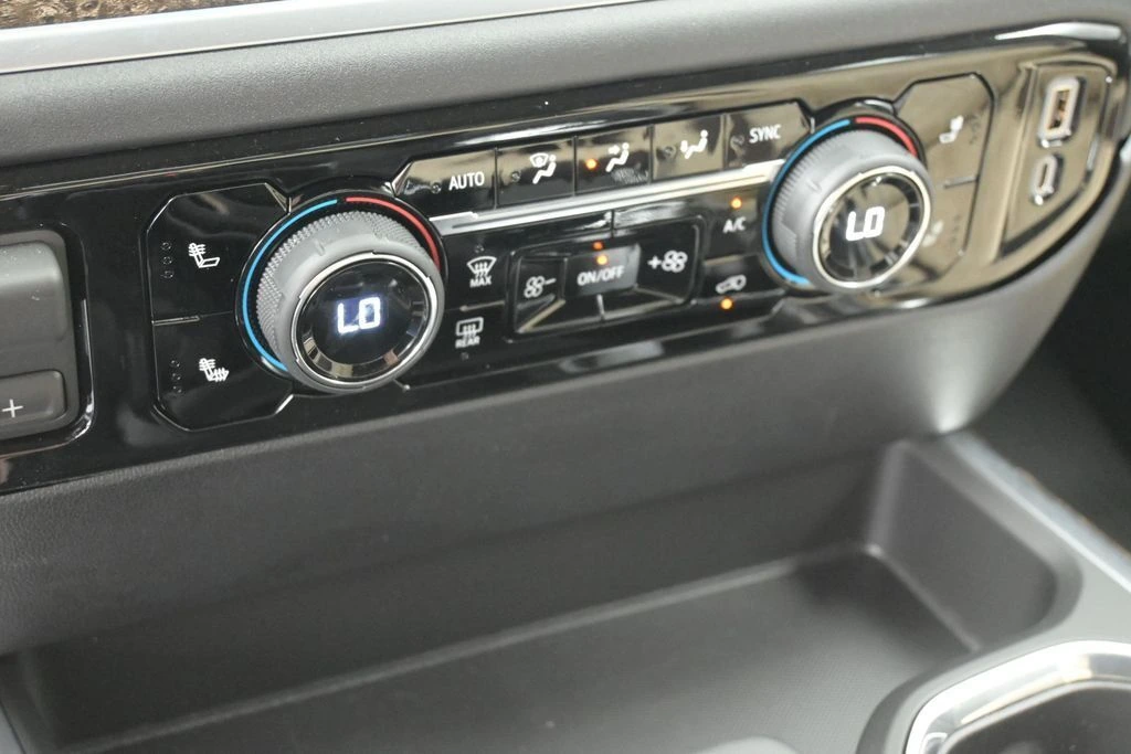 2026 Chevrolet Silverado 1500 RST - Photo 22