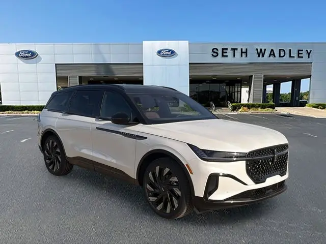 2026 Lincoln Nautilus Reserve's photo