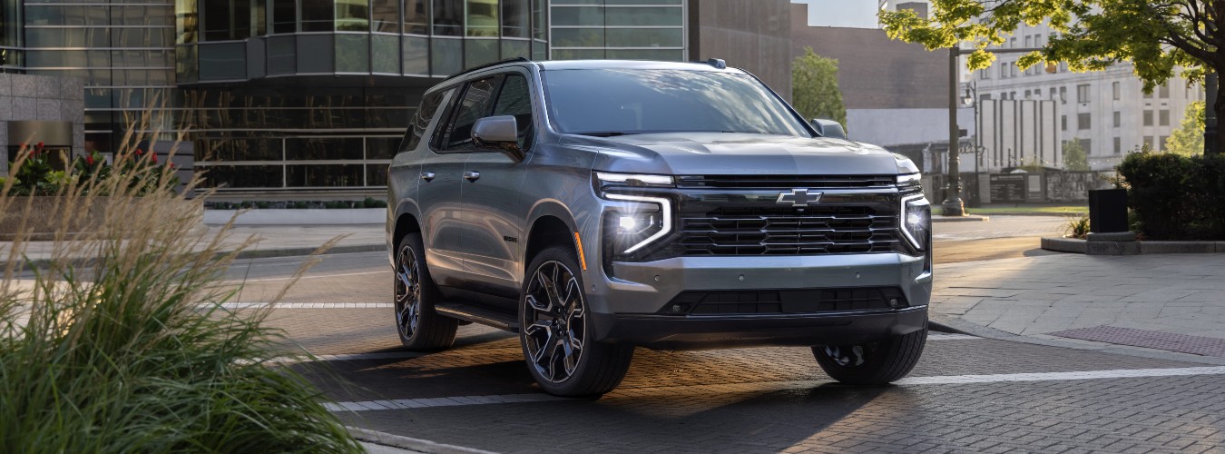 2025 Chevrolet Tahoe Exterior Passenger Side Front Angle