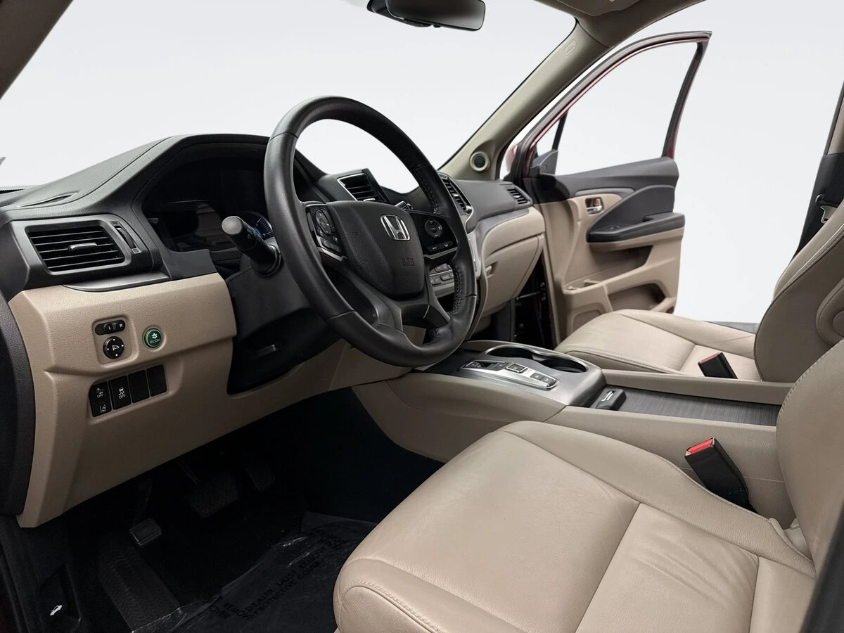 2022 Honda Pilot SE - Photo 12