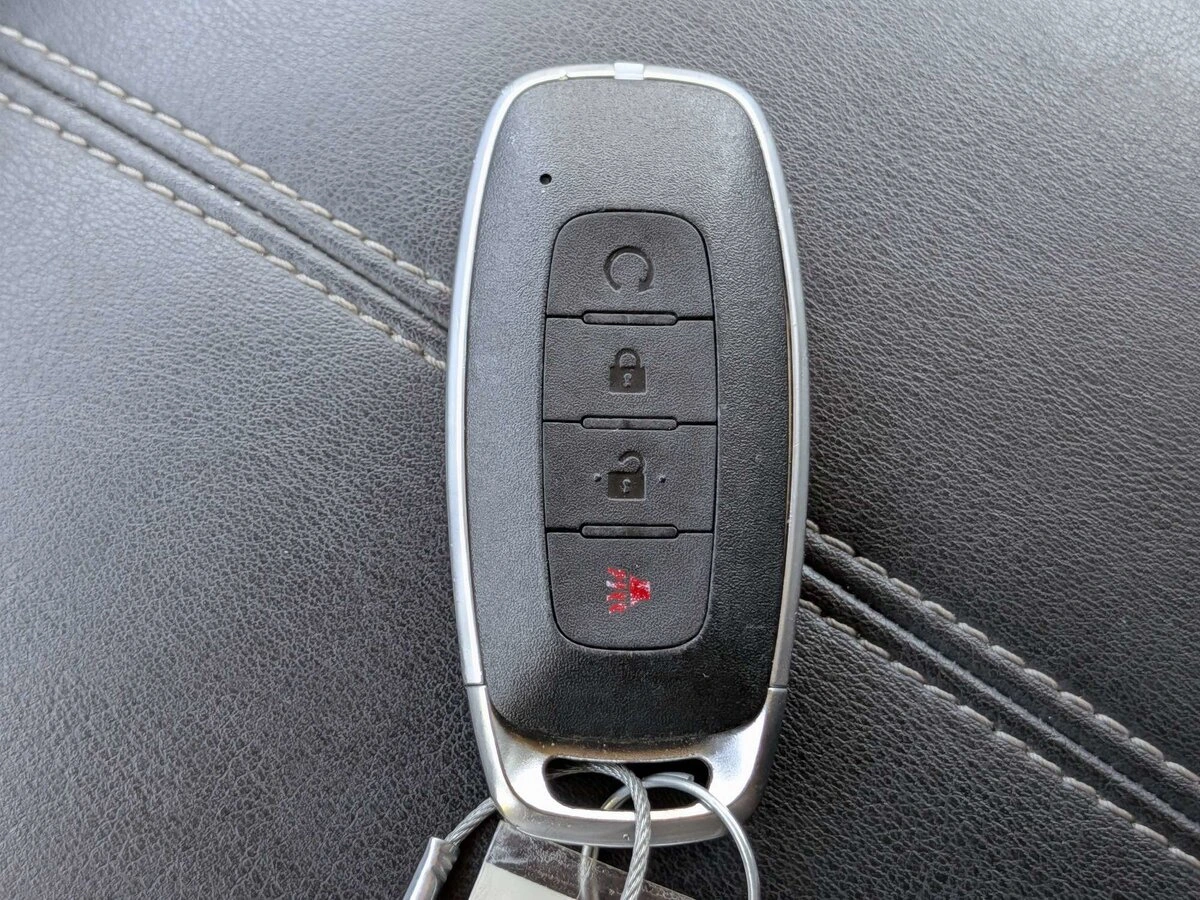 2024 Nissan Pathfinder SV - Photo 29