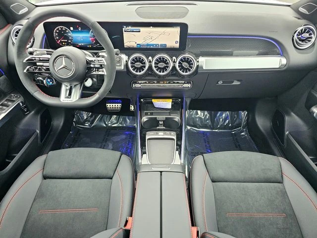 2026 Mercedes-Benz GLB AMG GLB 35 - Photo 23
