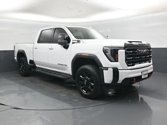 2025 GMC Sierra 4WD Crew Cab Standard Box AT4's photo