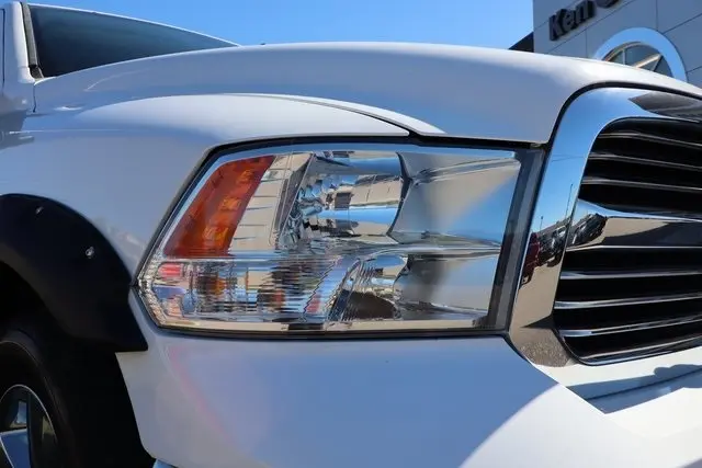 2016 Ram 1500 Big Horn photo 4