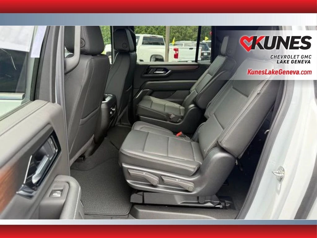 2026 GMC Yukon XL Denali - Photo 15