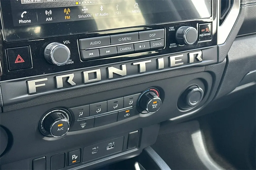 2026 Nissan Frontier SV photo 16