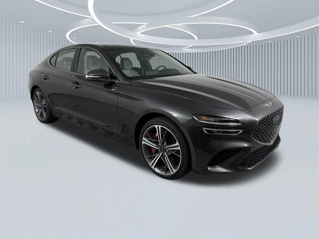 2025 GENESIS G70 Standard's photo